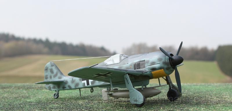 Fw190-A8-mit-BV246-Hagelkorn-1-02.JPG